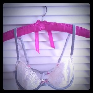 COSMOPOLITAN BRA 34B